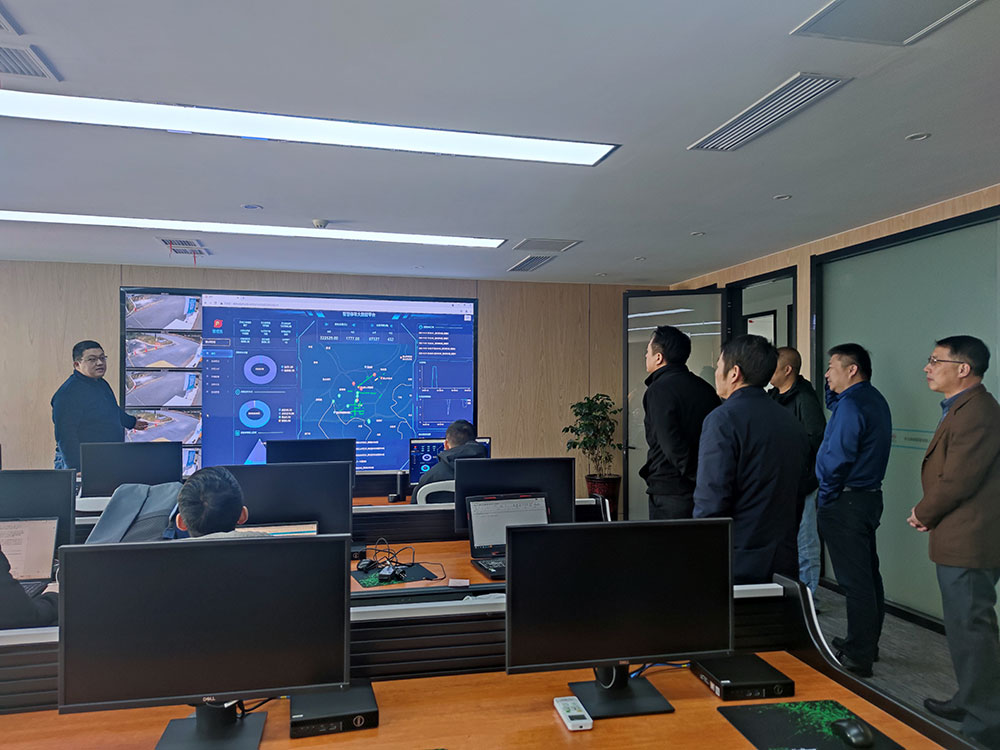 區國投集團赴阿達駐車開展考察交流