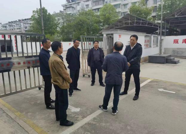 區國投集團總經理邵楠一行至液化氣公司開展節前安全生產檢查