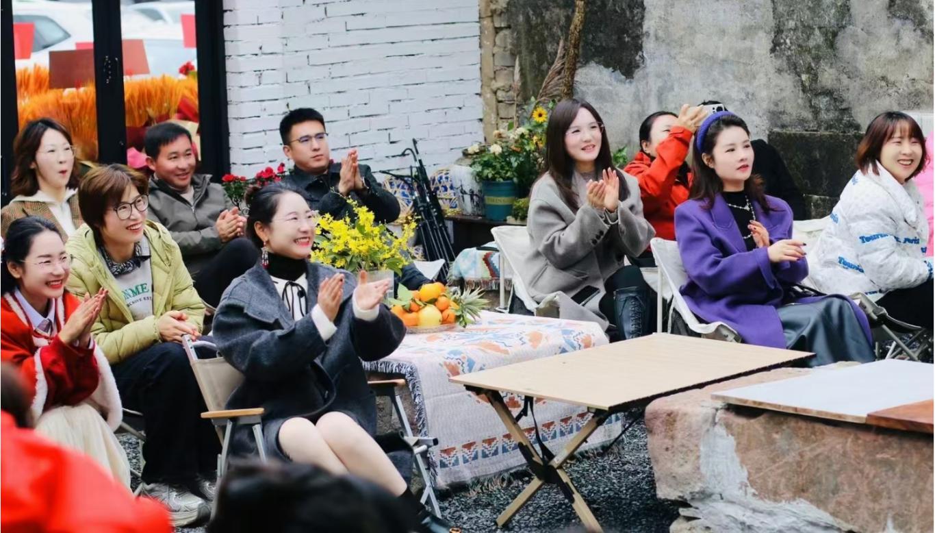 南溪南村 “柿間小院” 開(kāi)業(yè)啦！