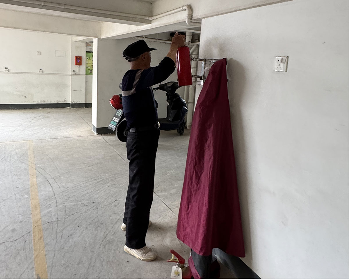 區國資運營公司全面開展安置小區消防檢查筑牢安置小區安全防線